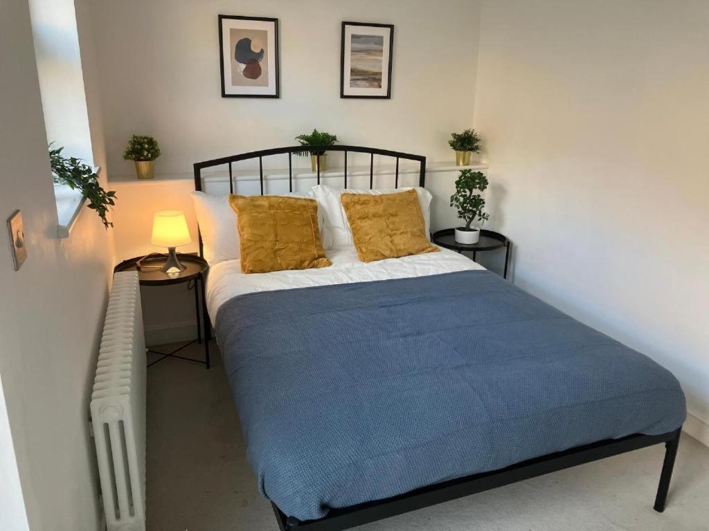 Ferienwohnung Awesome Refurbished 1 Bed Flat Few Steps To High St ! - 2 East House Epsom Exterior foto