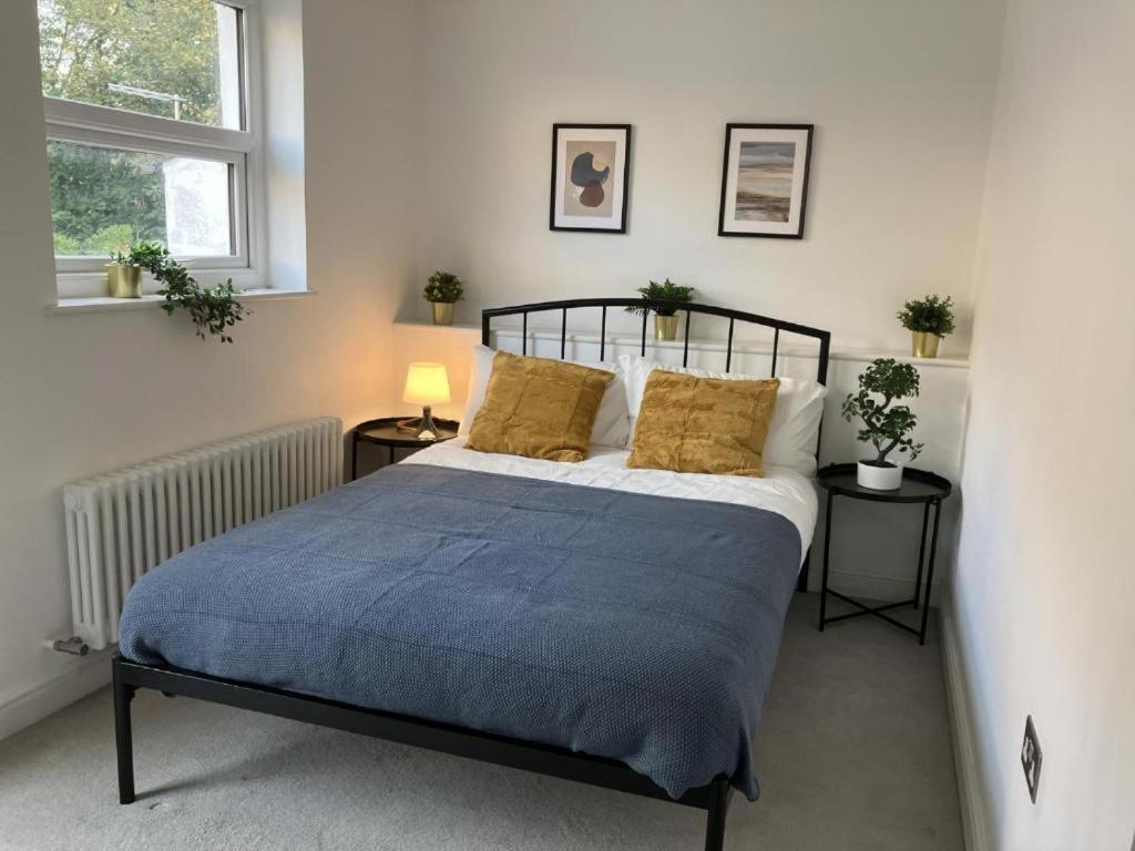 Ferienwohnung Awesome Refurbished 1 Bed Flat Few Steps To High St ! - 2 East House Epsom Exterior foto